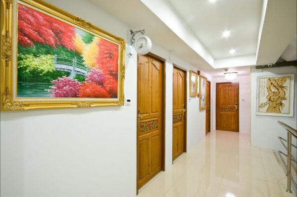 Richly Villa Банкок Екстериор снимка